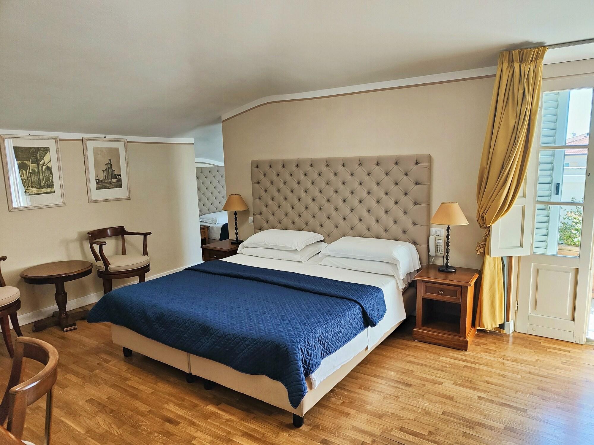 Hotel Europa Lido di Camaiore Exterior photo
